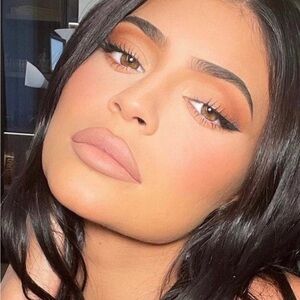 NWT & NIB Kylie Jenner lip kit in bare matte.